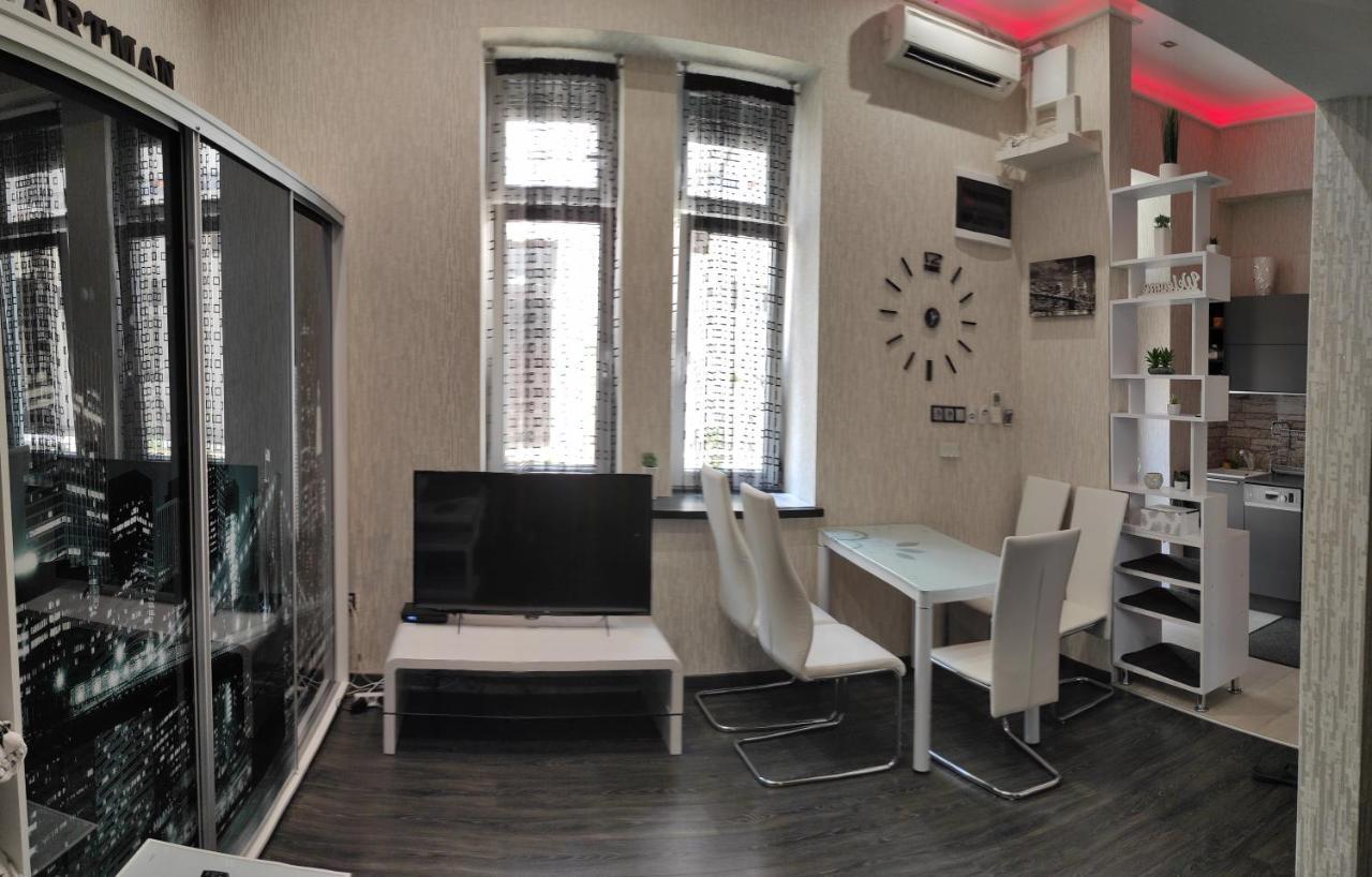 בודפשט Corvinus Apartman מראה חיצוני תמונה