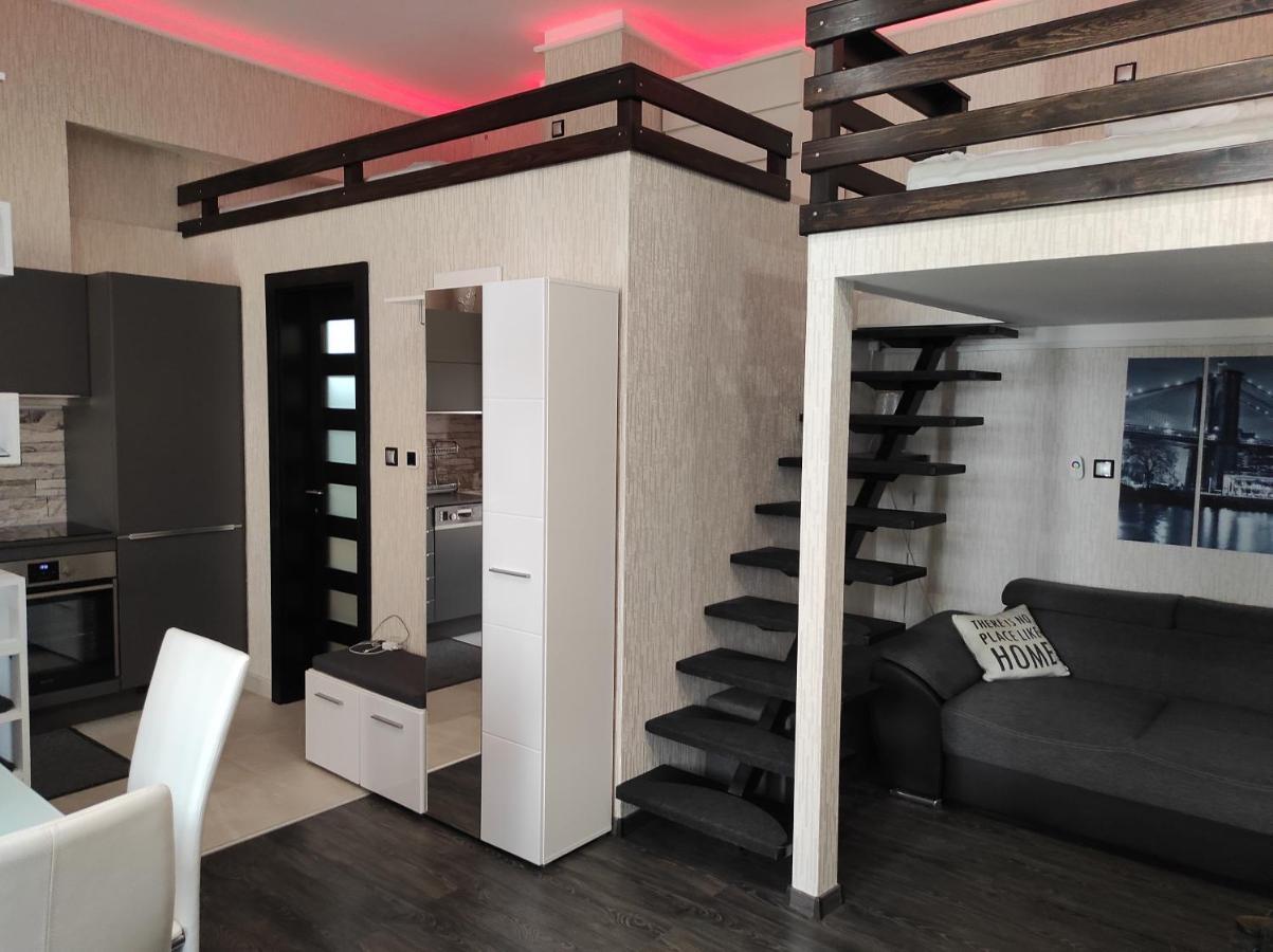 בודפשט Corvinus Apartman מראה חיצוני תמונה
